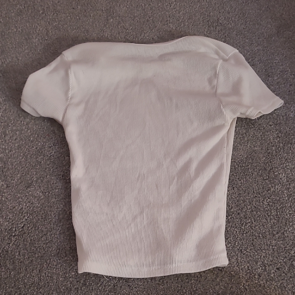 BDG White Short Sleeve Baby Tee - Picture 3 of 3